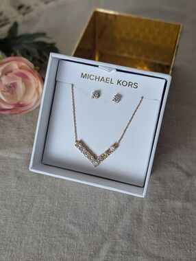 Michael Kors Rose Gold Necklace & Earrings Set  Crystal MK Pendant Jewelry